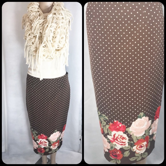 NEW YORK & COMPANY Brown Polka Dot Pencil Skirt - Picture 2 of 8